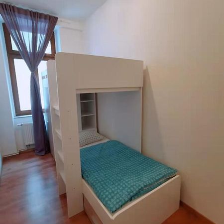 Familienfreundliches Apartment Im Zentrum Fuer Geschaeftsreisen Und Privat Dresde Extérieur photo